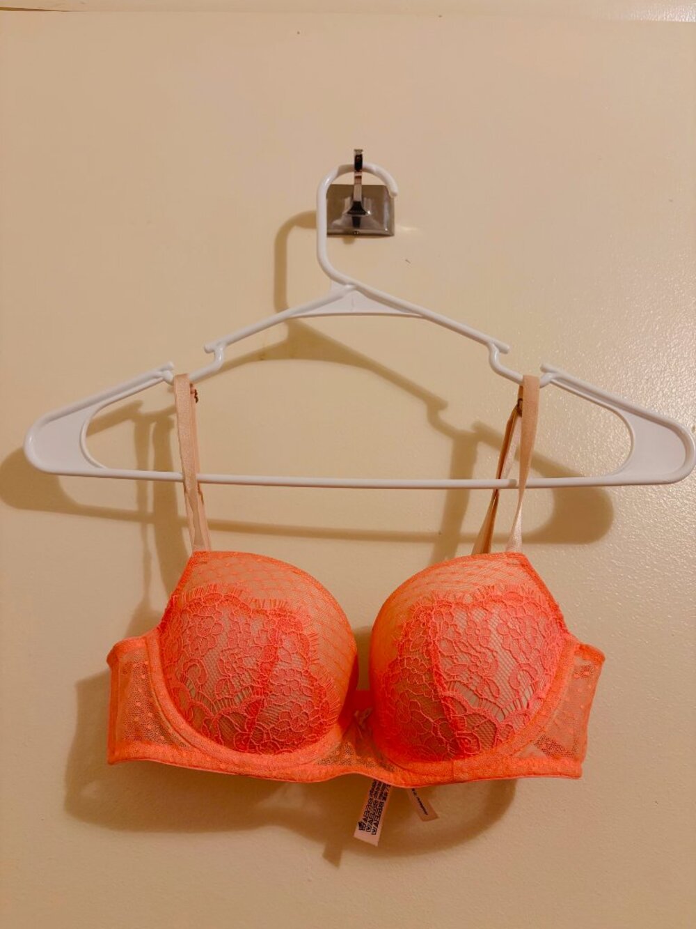 Victoria's Secret Dream Angles Lace Lightly Lined Demi Bra 32 B